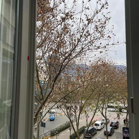 Apartment Cozy At Tirana's Center *